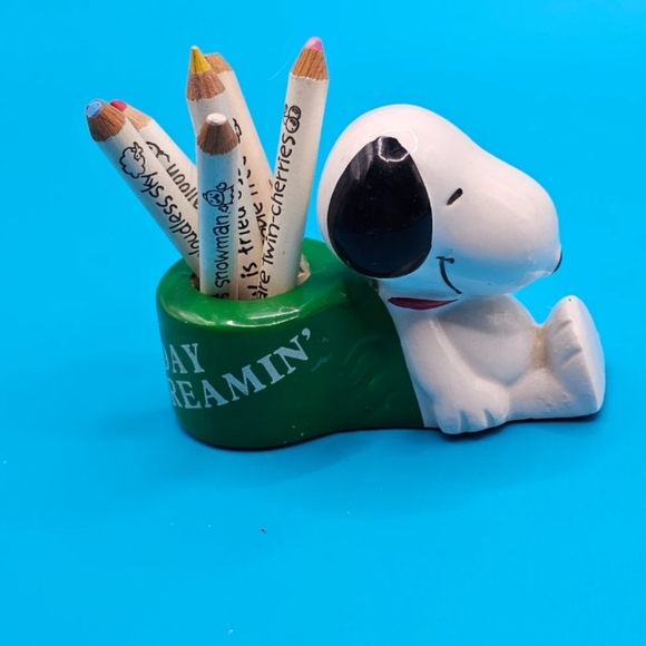 Snoopy mini pencil holder day dreamin - Picture 1 of 6